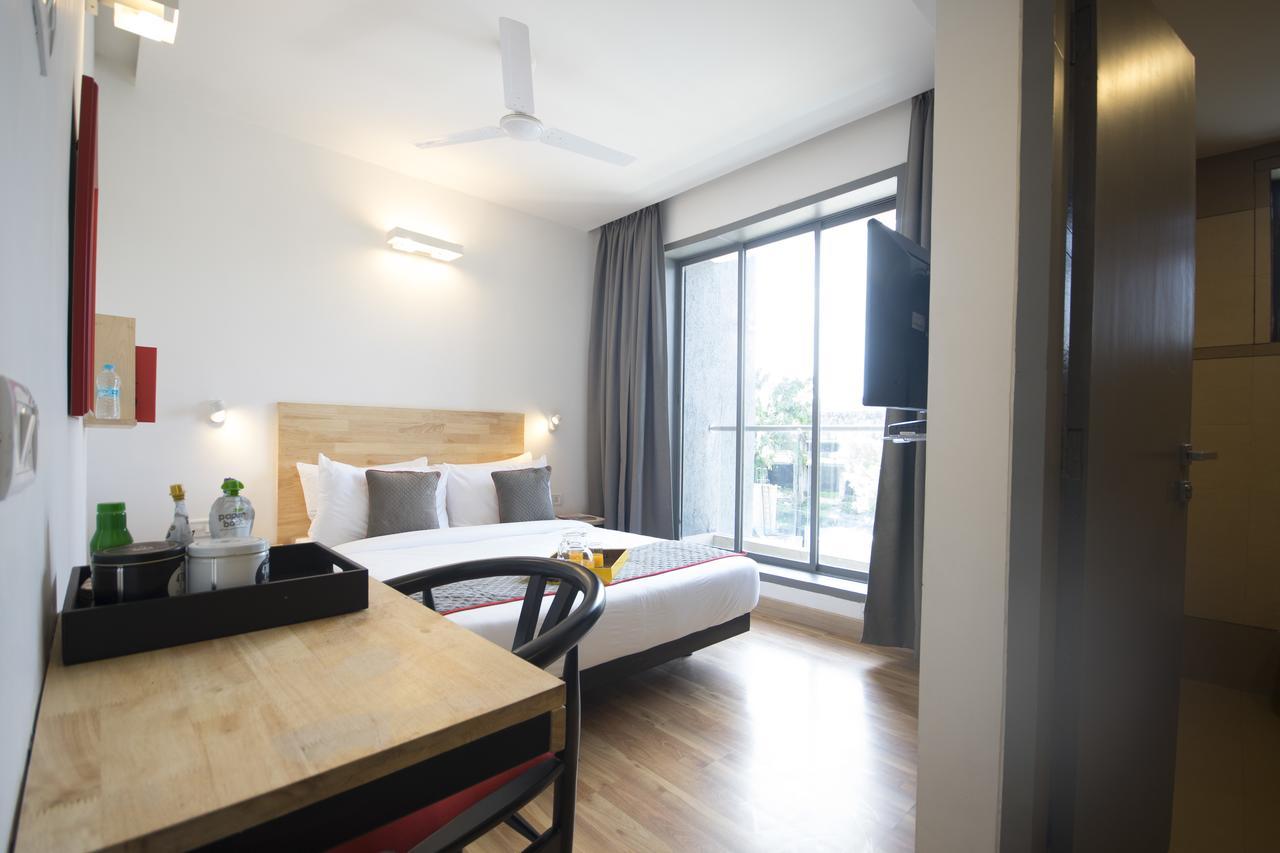 Oyo Townhouse 16 International Airport Hotel Mumbai Kültér fotó